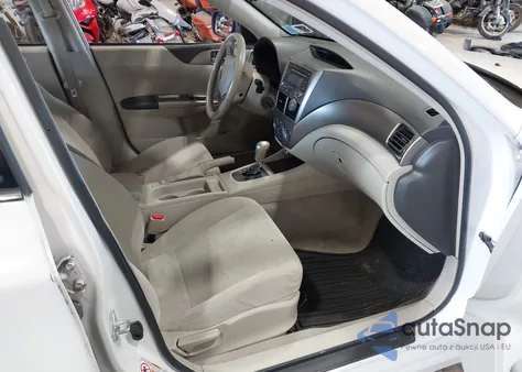 2008 Subaru Impreza 2.5I из США, поврежденный, VIN JF1GE616X8H520943